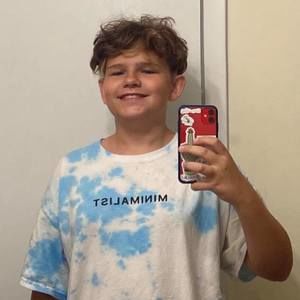 Meet your Posher, Cameron